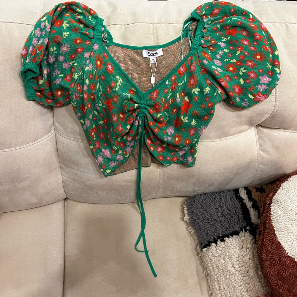 525 America Floral Puff Sleeve Top Garden Combo